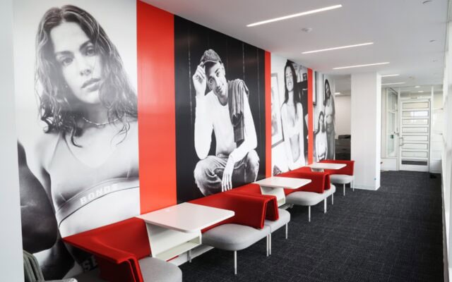 HanesBrands interior - floor 6 arrival zone murals